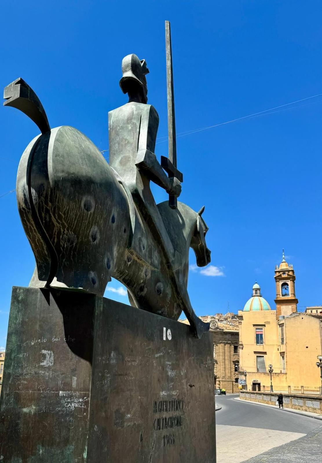 Casa Vacanze In Centro! Caltagirone Exterior foto